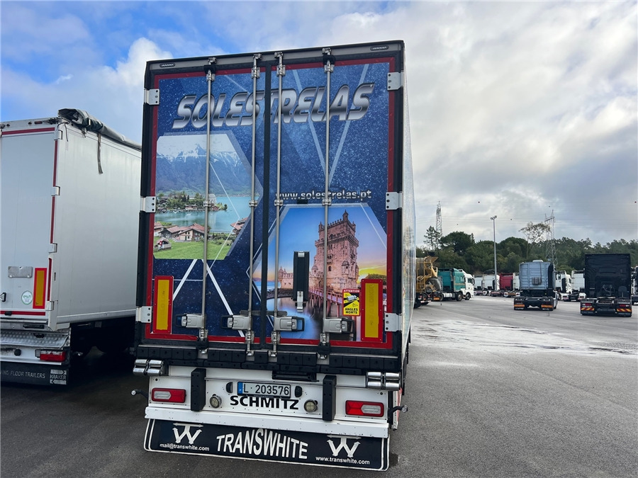 SCHMITZ CARGOBULL SCB-S3B - Refrigerator semi-trailer: picture 3 SCHMITZ CARGOBULL SCB-S3B - Refrigerator semi-trailer: picture 3