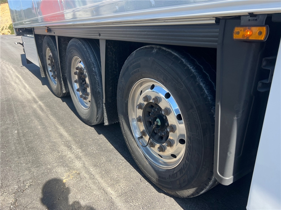 Refrigerator semi-trailer SCHMITZ CARGOBULL SCB-S3B: picture 13