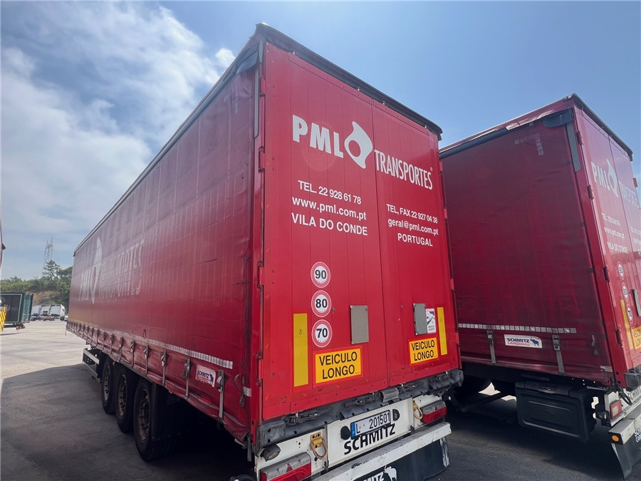 SCHMITZ CARGOBULL SCB-S3T TETO ELEVAR - Curtainsider semi-trailer: picture 4 SCHMITZ CARGOBULL SCB-S3T TETO ELEVAR - Curtainsider semi-trailer: picture 4