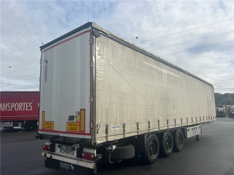 SCHMITZ S01 - Curtainsider semi-trailer: picture 4 SCHMITZ S01 - Curtainsider semi-trailer: picture 4