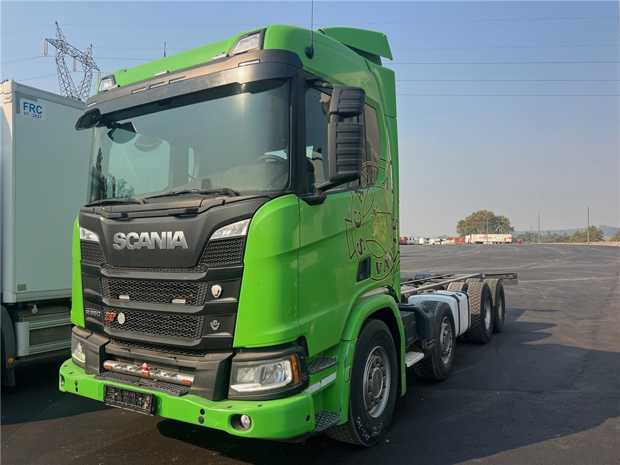 Scania R650 - Cab chassis truck: picture 1 Scania R650 - Cab chassis truck: picture 1