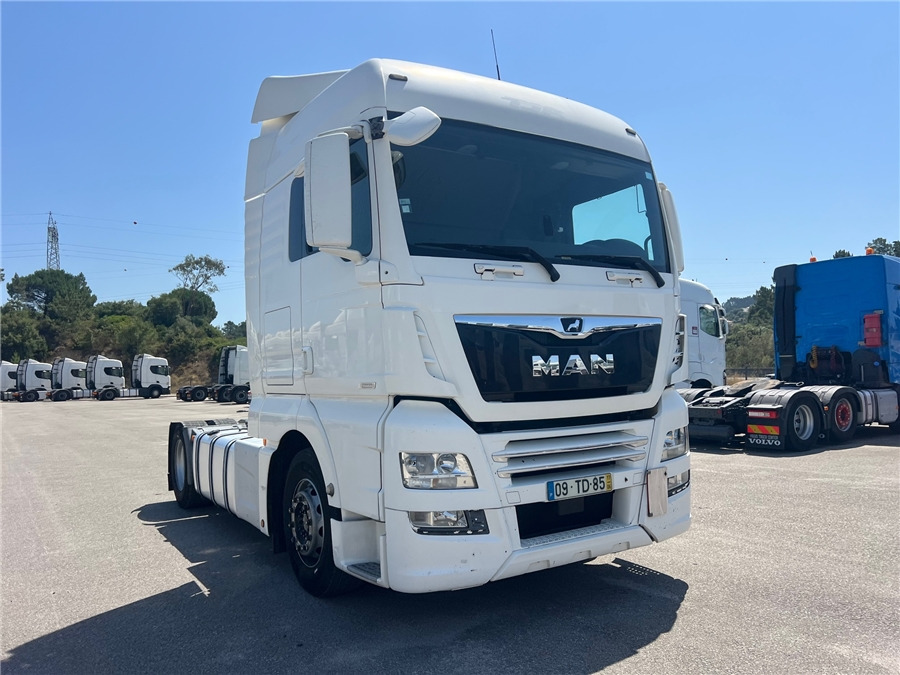 MAN TGX 18.460 - Tractor unit: picture 3 MAN TGX 18.460 - Tractor unit: picture 3