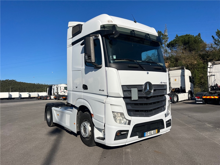 MERCEDES-BENZ 1845 / RETARDER - Tractor unit: picture 1 MERCEDES-BENZ 1845 / RETARDER - Tractor unit: picture 1