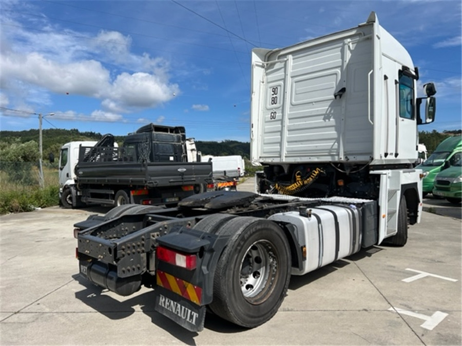 Renault AE 480 - Tractor unit: picture 3 Renault AE 480 - Tractor unit: picture 3
