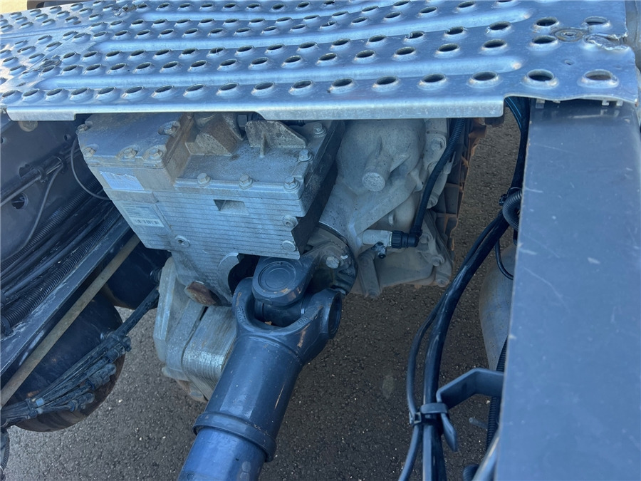Tractor unit Renault PREMIUM  RETARDER: picture 10