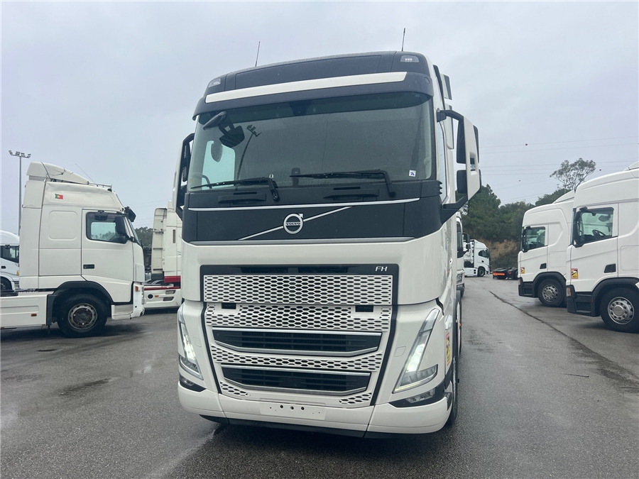 Volvo FH 460 / AIRPARKOOL - Tractor unit: picture 2 Volvo FH 460 / AIRPARKOOL - Tractor unit: picture 2