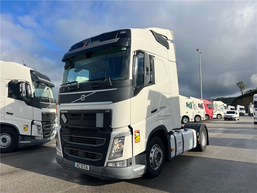 Volvo FH500 / RETARDER / IPARKCOOL - Tractor unit: picture 1 Volvo FH500 / RETARDER / IPARKCOOL - Tractor unit: picture 1