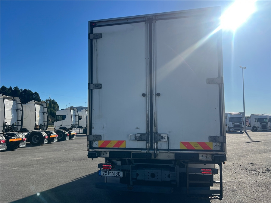 Volvo FM 9 - Refrigerator truck: picture 5 Volvo FM 9 - Refrigerator truck: picture 5