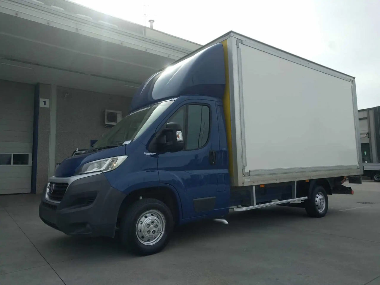 FIAT DUCATO MAXI 35 - Box van: picture 2 FIAT DUCATO MAXI 35 - Box van: picture 2