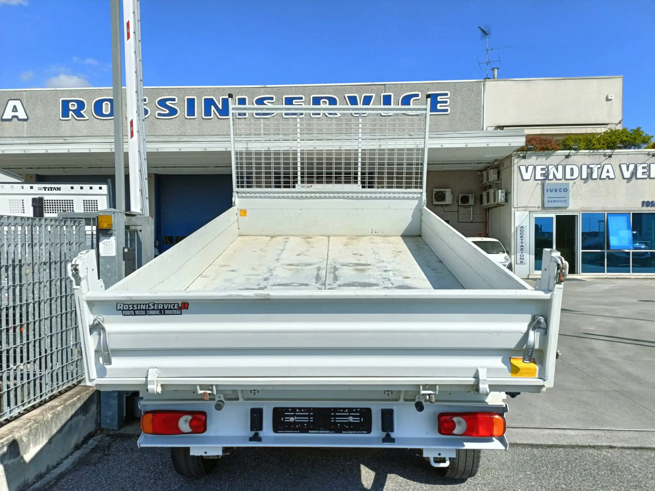 FIAT DUCATO RIBALTABILE 130 CV - Tipper van: picture 4 FIAT DUCATO RIBALTABILE 130 CV - Tipper van: picture 4