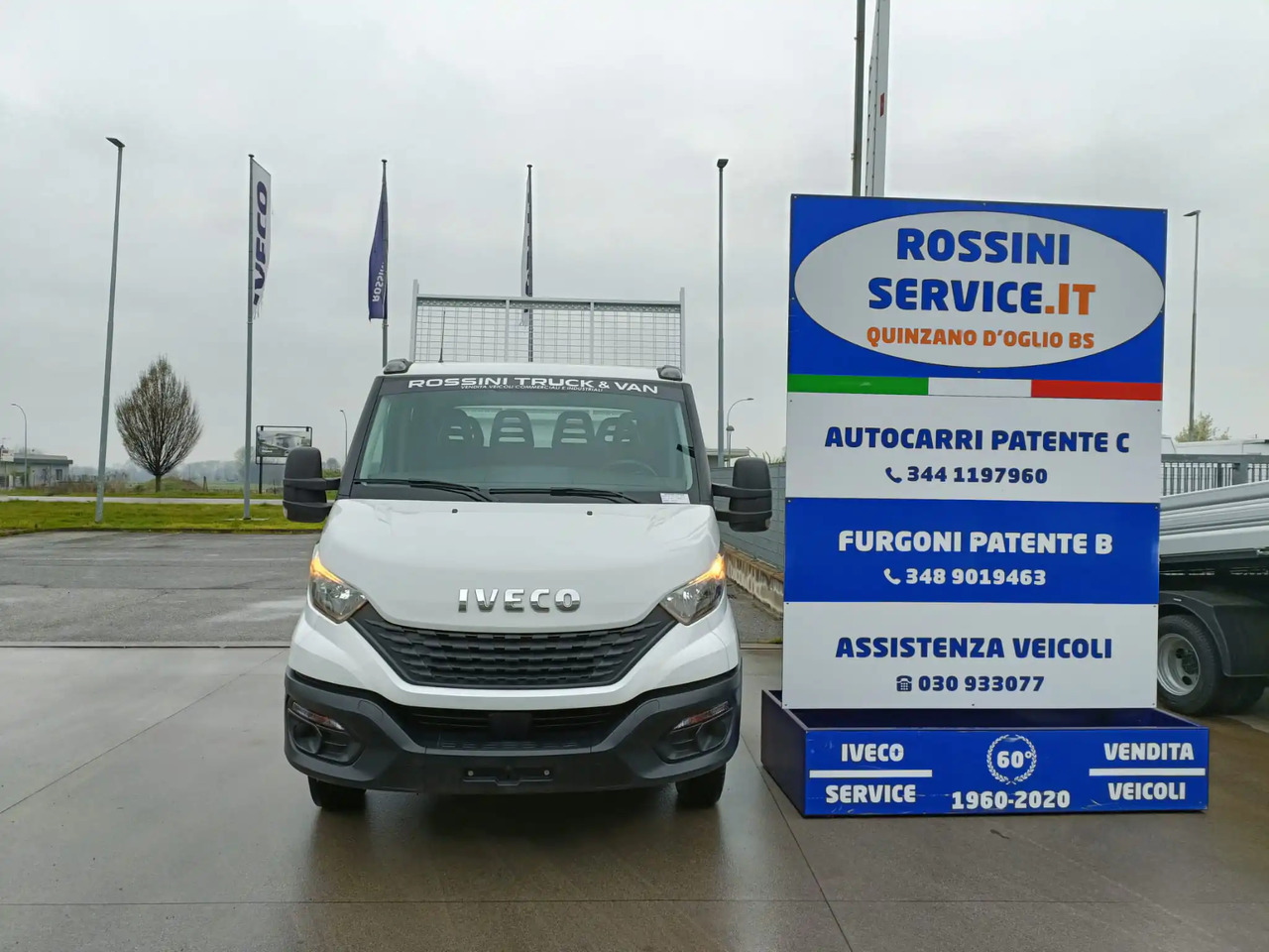 IVECO DAILY 35C14 DOPPIA CABINA RIBALTABILE 2.3 - Tipper van: picture 5 IVECO DAILY 35C14 DOPPIA CABINA RIBALTABILE 2.3 - Tipper van: picture 5