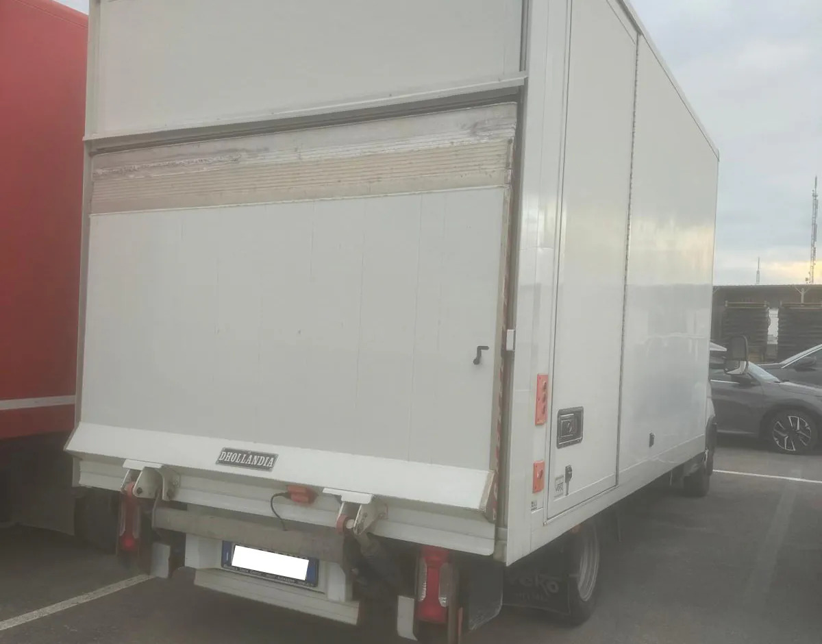 IVECO DAILY 35C14 - Box van: picture 2 IVECO DAILY 35C14 - Box van: picture 2