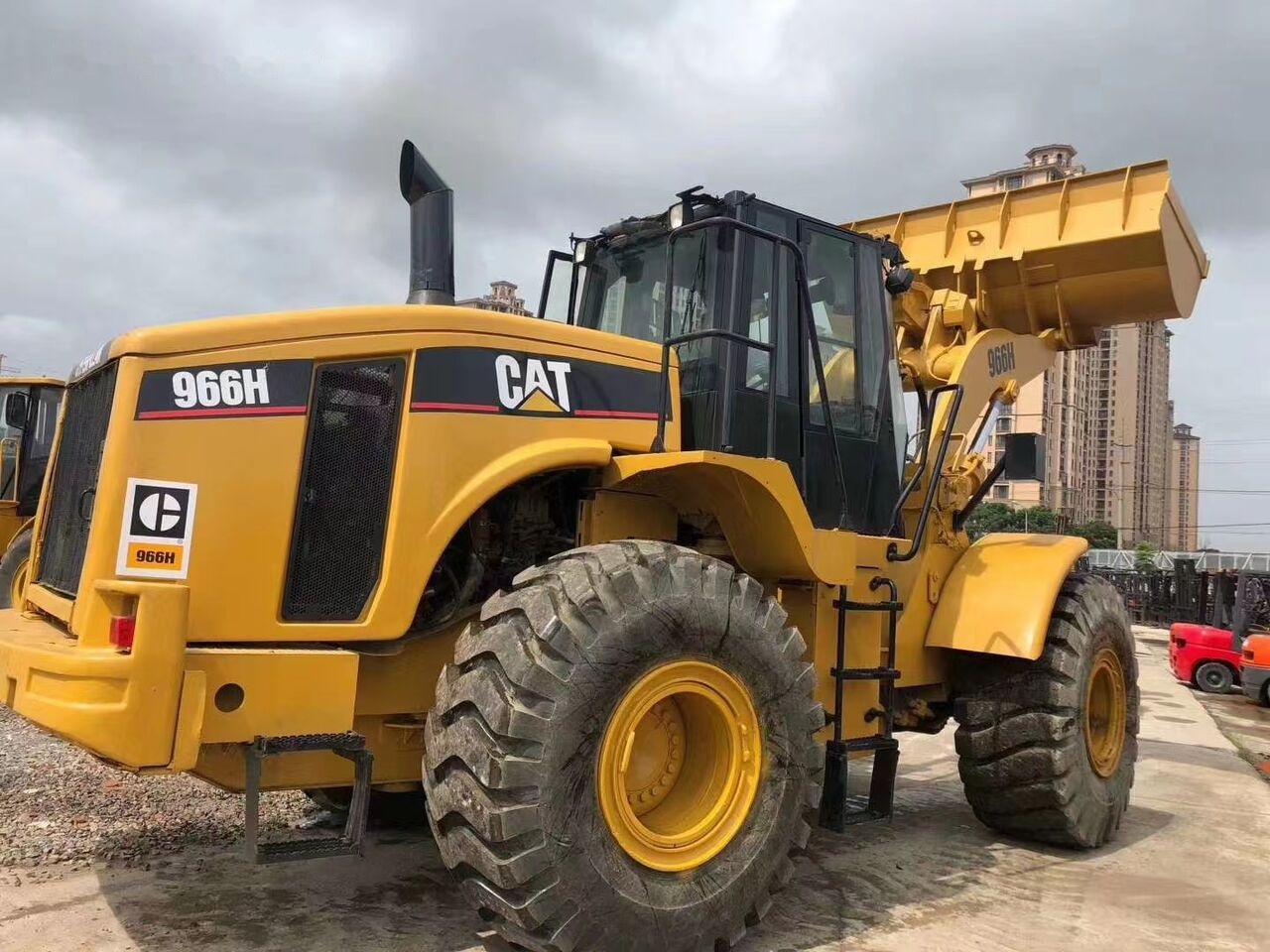 Caterpillar 966H - Wheel loader: picture 3 Caterpillar 966H - Wheel loader: picture 3