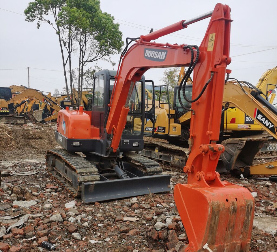 Doosan DH55 - Crawler excavator: picture 3 Doosan DH55 - Crawler excavator: picture 3