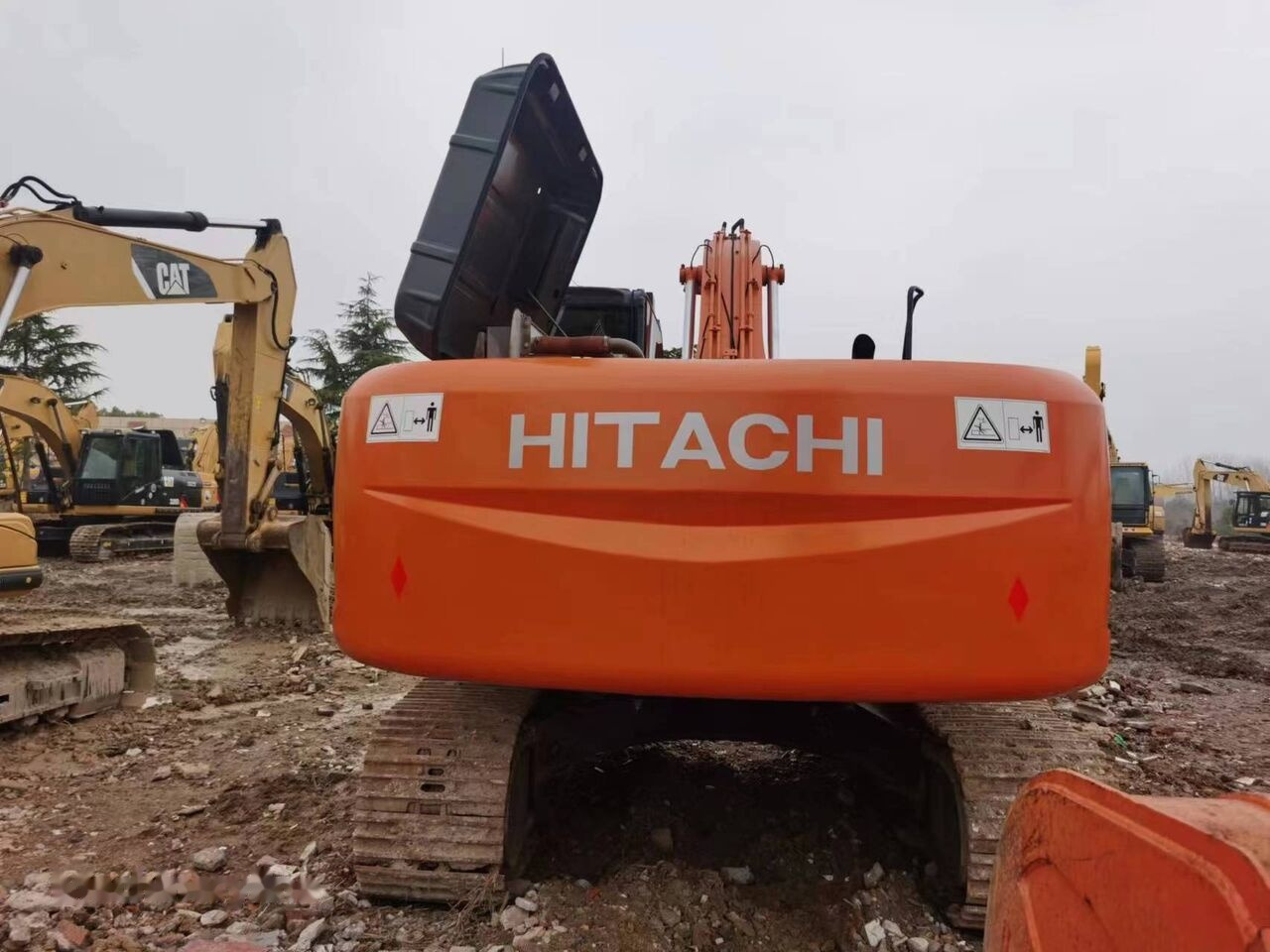 Hitachi ZX250 - Crawler excavator: picture 3 Hitachi ZX250 - Crawler excavator: picture 3