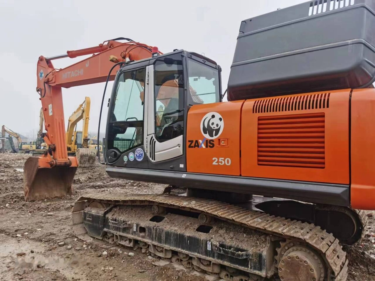 Hitachi ZX250 - Crawler excavator: picture 4 Hitachi ZX250 - Crawler excavator: picture 4