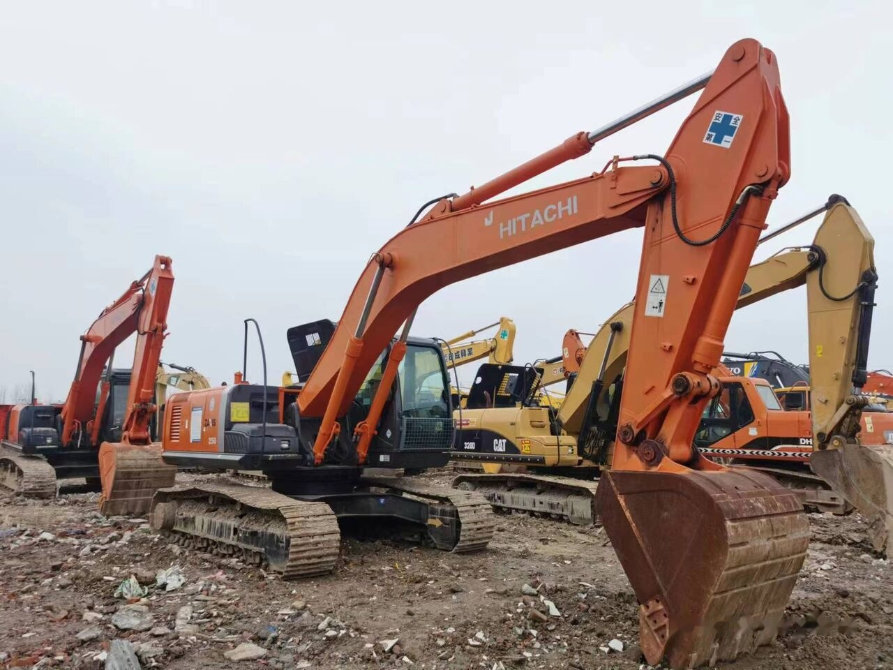 Hitachi ZX250 - Crawler excavator: picture 1 Hitachi ZX250 - Crawler excavator: picture 1