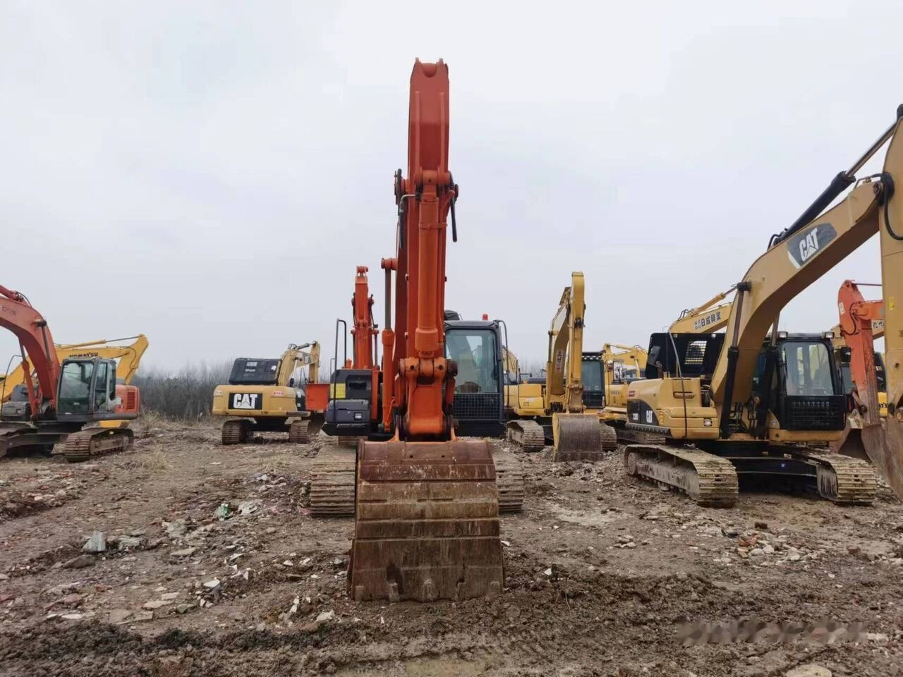 Crawler excavator Hitachi ZX250: picture 6