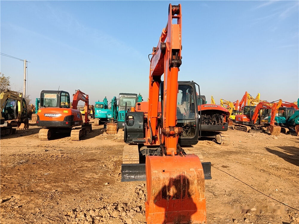 Hitachi ZX60 - Mini excavator: picture 2 Hitachi ZX60 - Mini excavator: picture 2