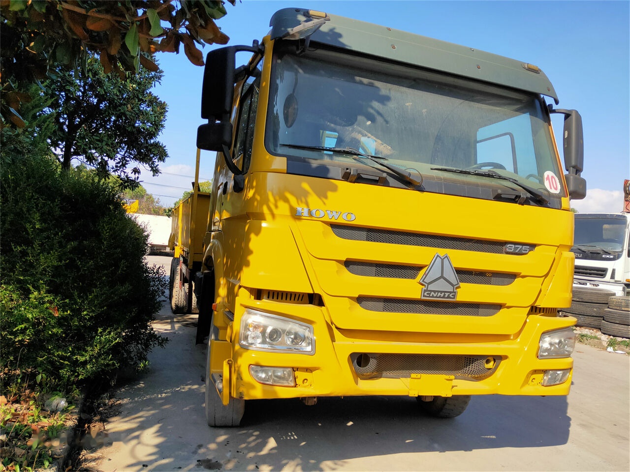 Tipper, Crane truck Howo 375: picture 6