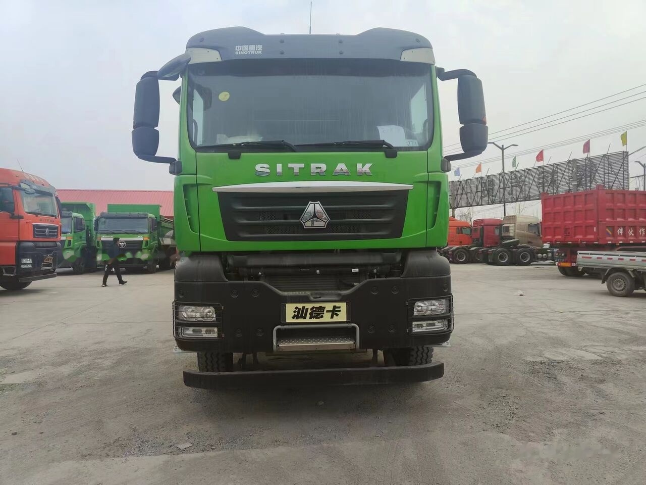 Howo G7W - Tipper: picture 4 Howo G7W - Tipper: picture 4