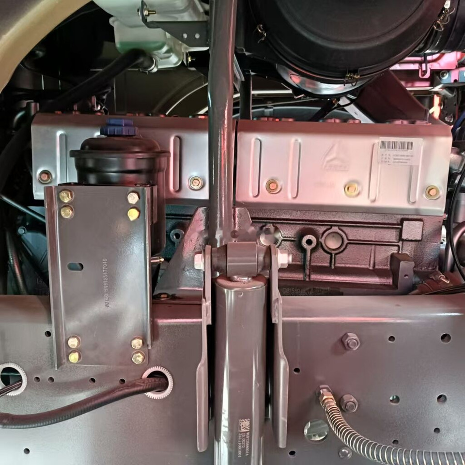 Howo New - Tipper: picture 5 Howo New - Tipper: picture 5