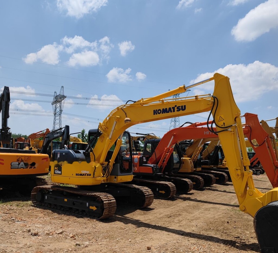 Komatsu PC128US - Crawler excavator: picture 2 Komatsu PC128US - Crawler excavator: picture 2