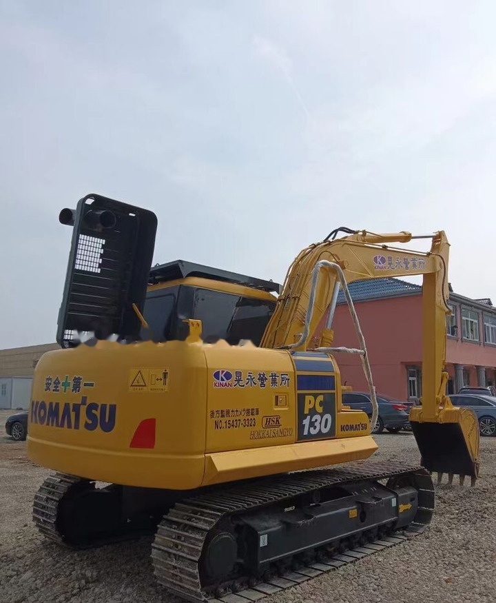 Komatsu PC130 - Crawler excavator: picture 5 Komatsu PC130 - Crawler excavator: picture 5