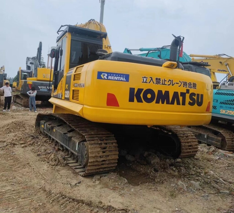 Crawler excavator Komatsu PC220-8: picture 6 Crawler excavator Komatsu PC220-8: picture 6