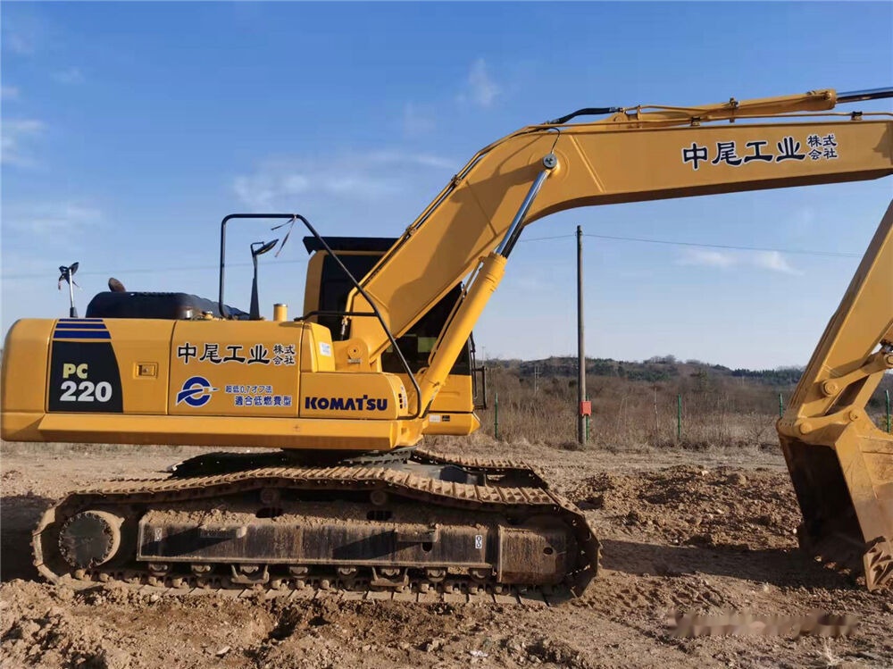 Komatsu PC220 - Crawler excavator: picture 5 Komatsu PC220 - Crawler excavator: picture 5