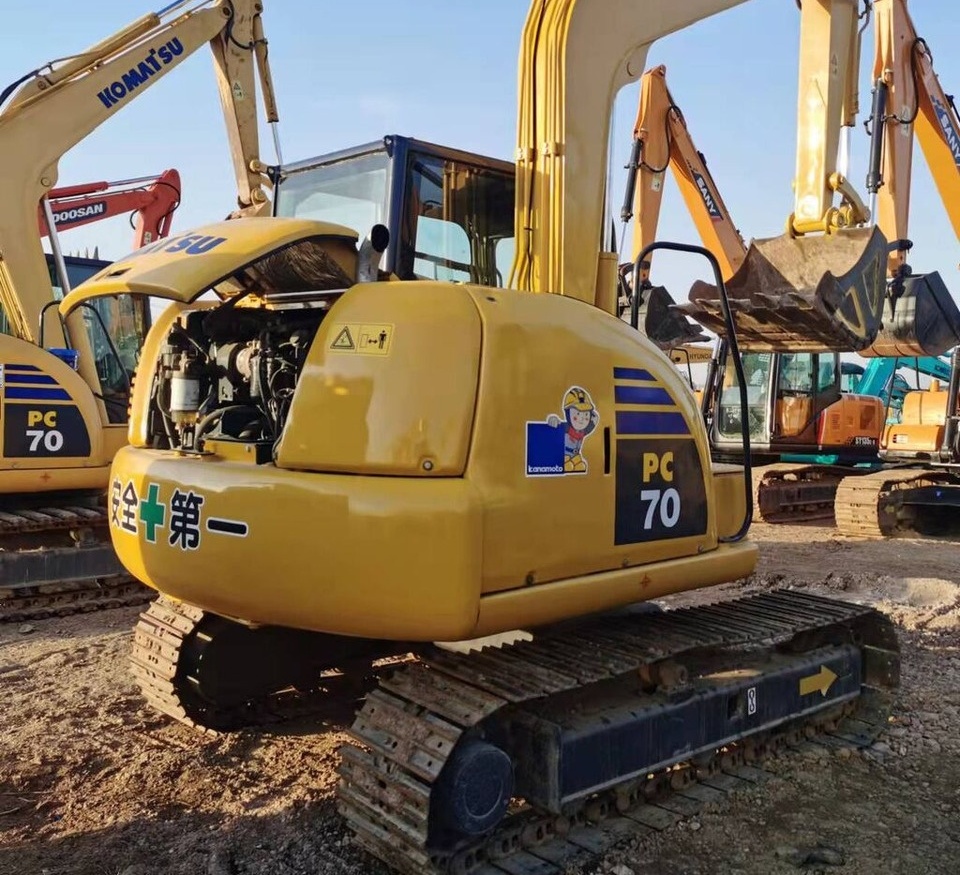 Komatsu PC70 - Crawler excavator: picture 5 Komatsu PC70 - Crawler excavator: picture 5