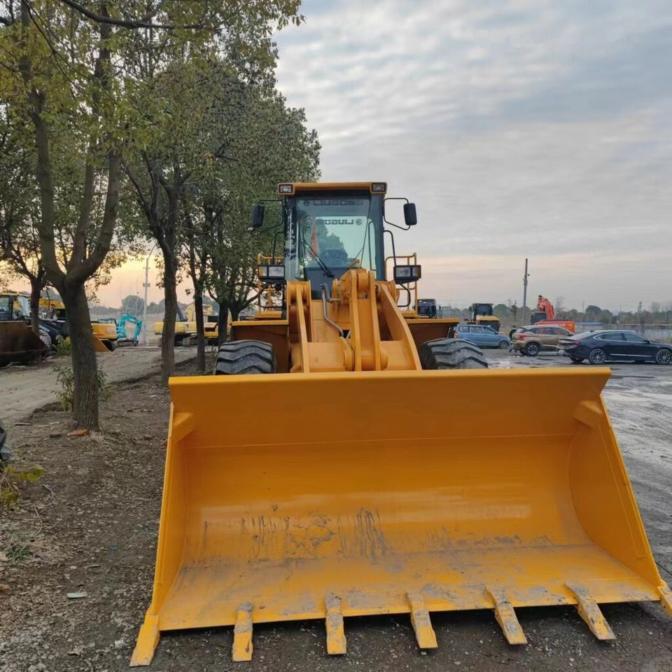 LiuGong CLG 856 - Wheel loader: picture 3 LiuGong CLG 856 - Wheel loader: picture 3
