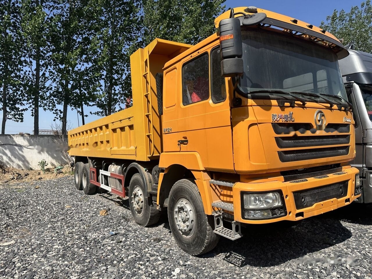 Shacman F3000 - Tipper: picture 3 Shacman F3000 - Tipper: picture 3
