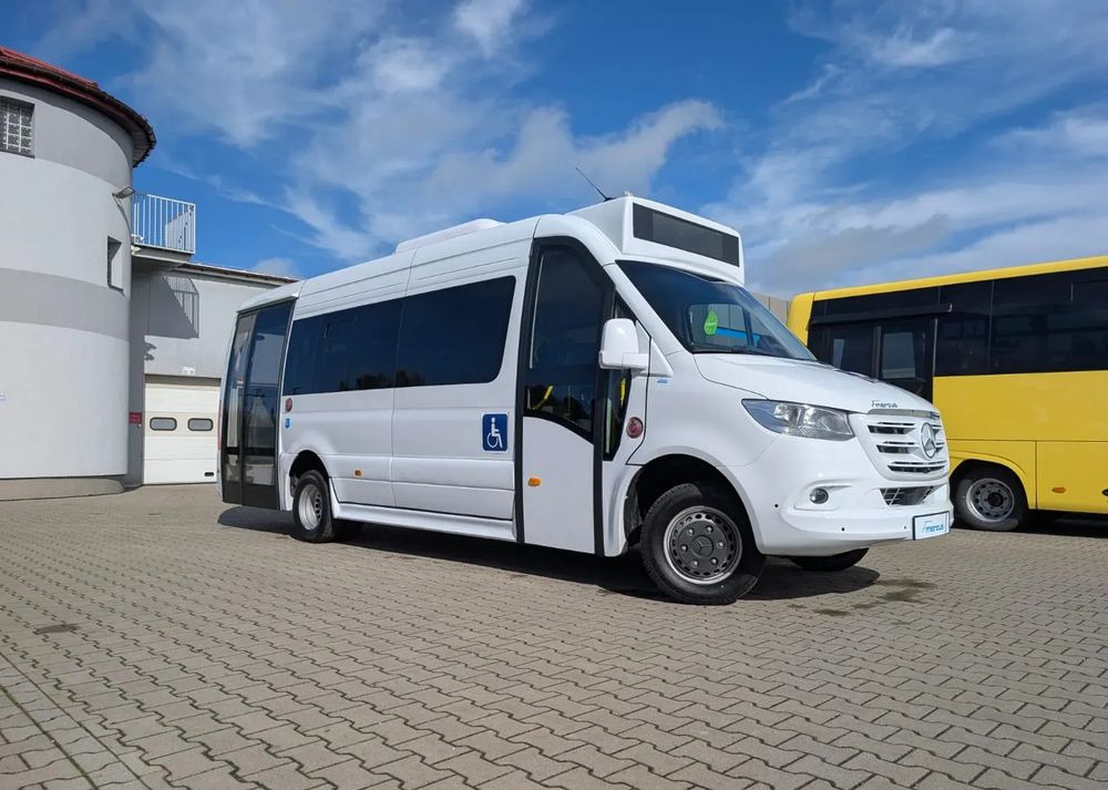 Mercedes-Benz Sprinter 517 - City bus: picture 2 Mercedes-Benz Sprinter 517 - City bus: picture 2