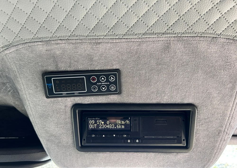 Minibus, Passenger van Mercedes-Benz Sprinter 517: picture 15