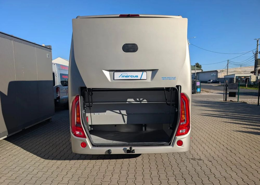 Lease a  Mercedes-Benz Sprinter 519 Mercedes-Benz Sprinter 519: picture 19