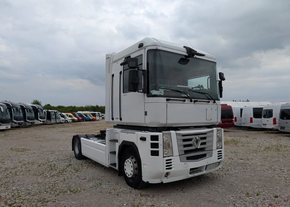 Renault Magnum - Tractor unit: picture 1 Renault Magnum - Tractor unit: picture 1