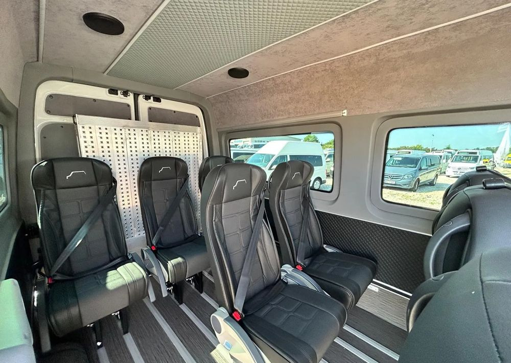 Minibus, Electric bus Volkswagen Inny: picture 13