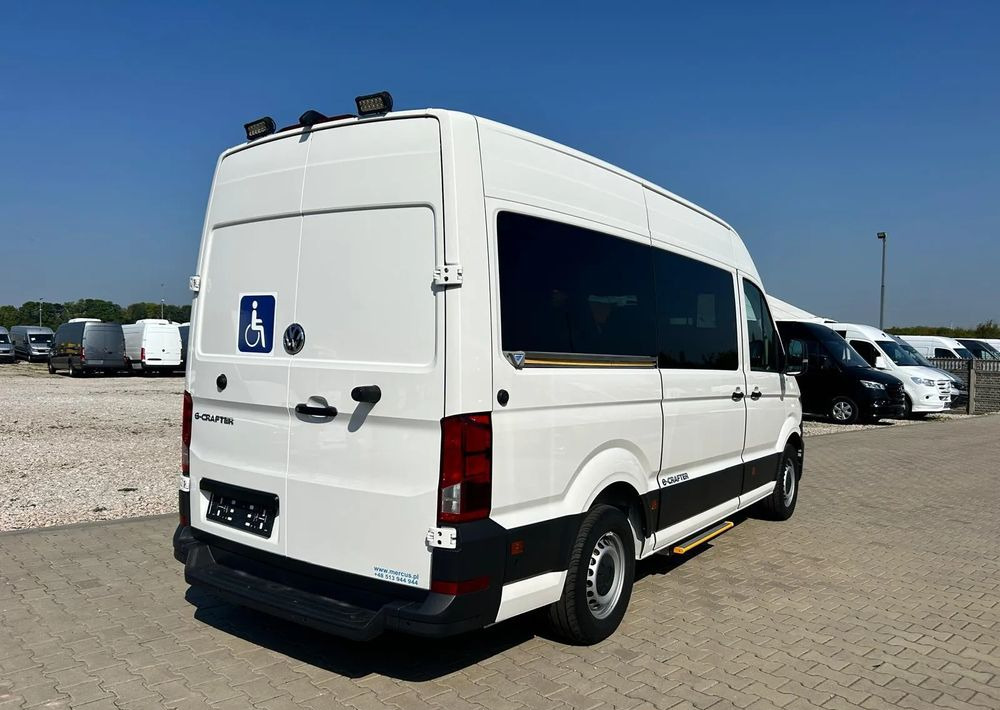 Minibus, Electric bus Volkswagen Inny: picture 10