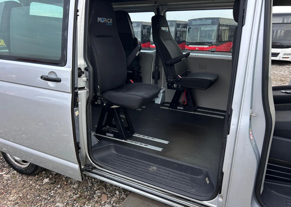 Volkswagen Transporter - Minibus, Passenger van: picture 4 Volkswagen Transporter - Minibus, Passenger van: picture 4