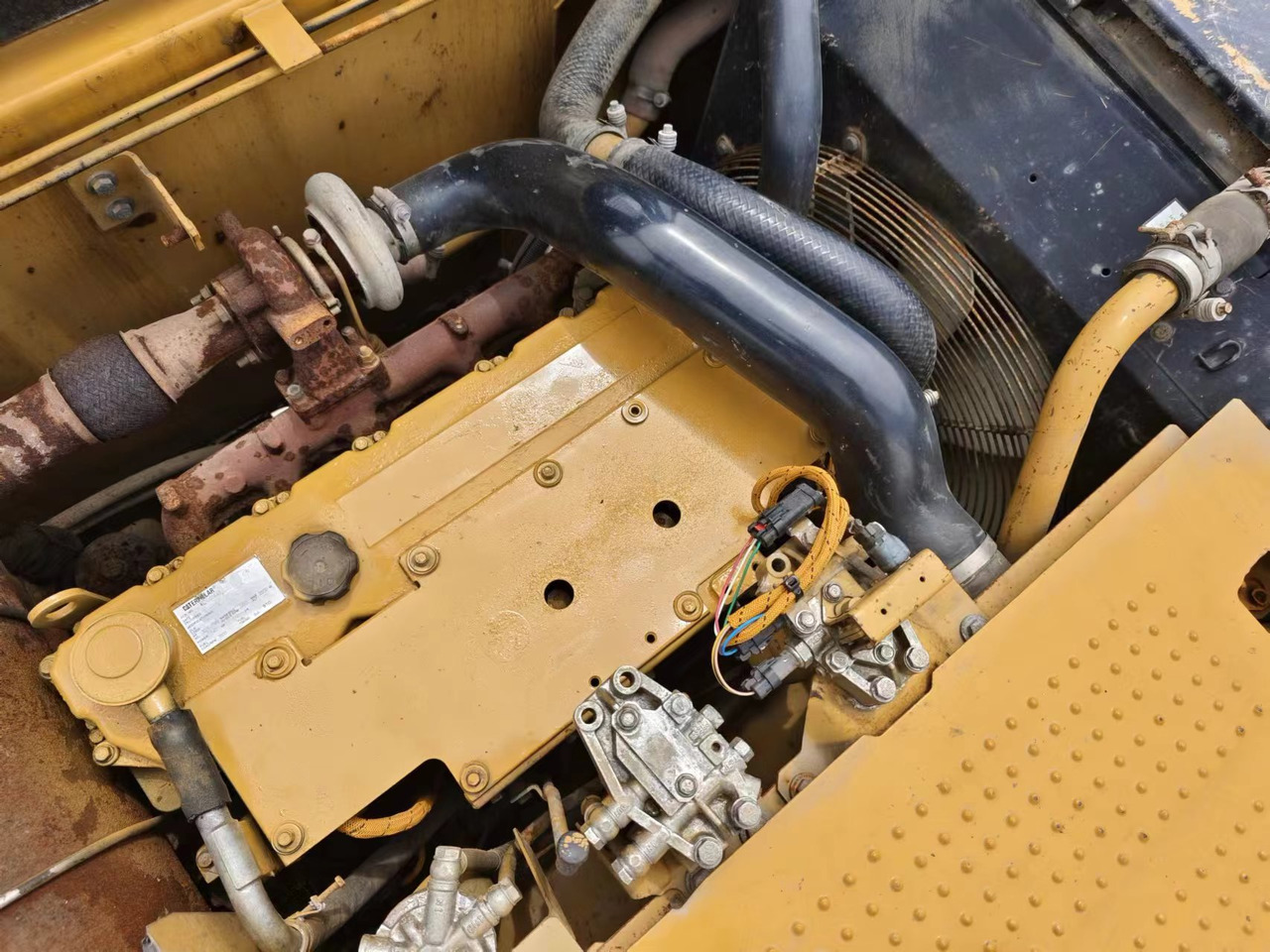 Lease a CATERPILLAR 320D CATERPILLAR 320D: picture 10