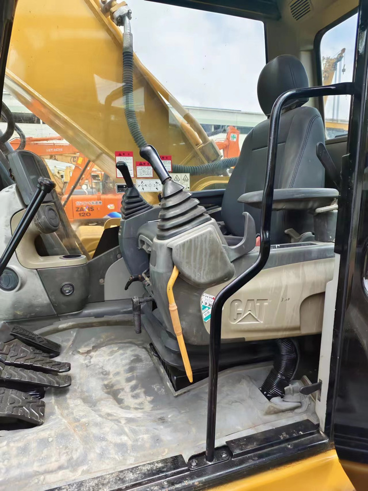 CATERPILLAR 336D2L CAT 336 - Crawler excavator: picture 4 CATERPILLAR 336D2L CAT 336 - Crawler excavator: picture 4