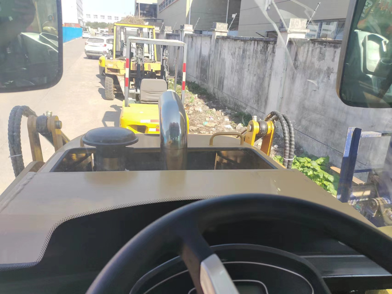 CATERPILLAR 420f - Backhoe loader: picture 5 CATERPILLAR 420f - Backhoe loader: picture 5