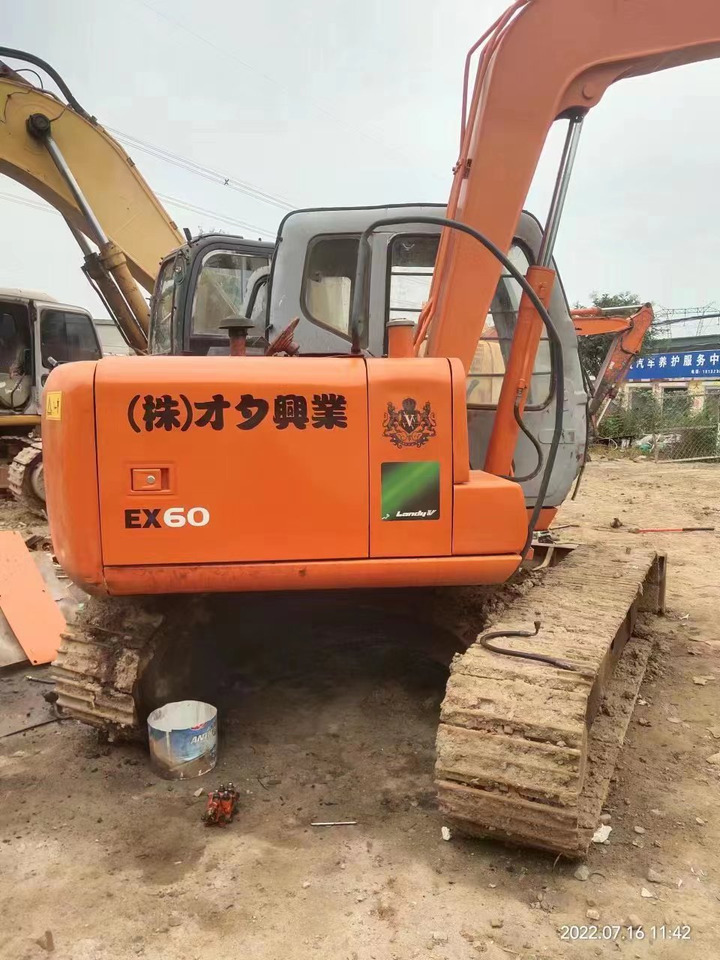 Lease a HITACHI EX60-5 HITACHI EX60-5: picture 7