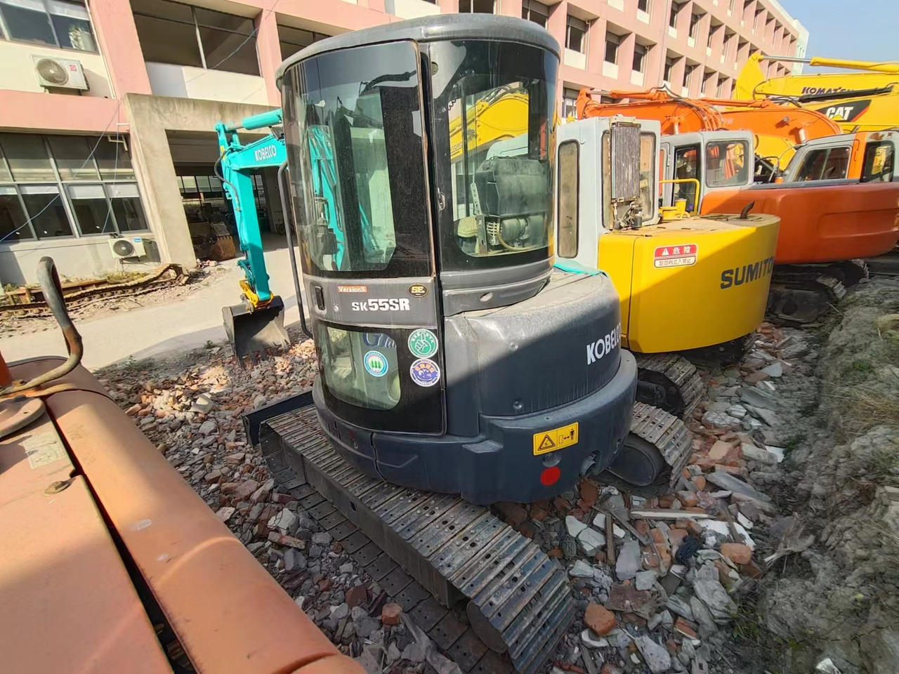 Mini excavator KOBELCO SK55SR: picture 6
