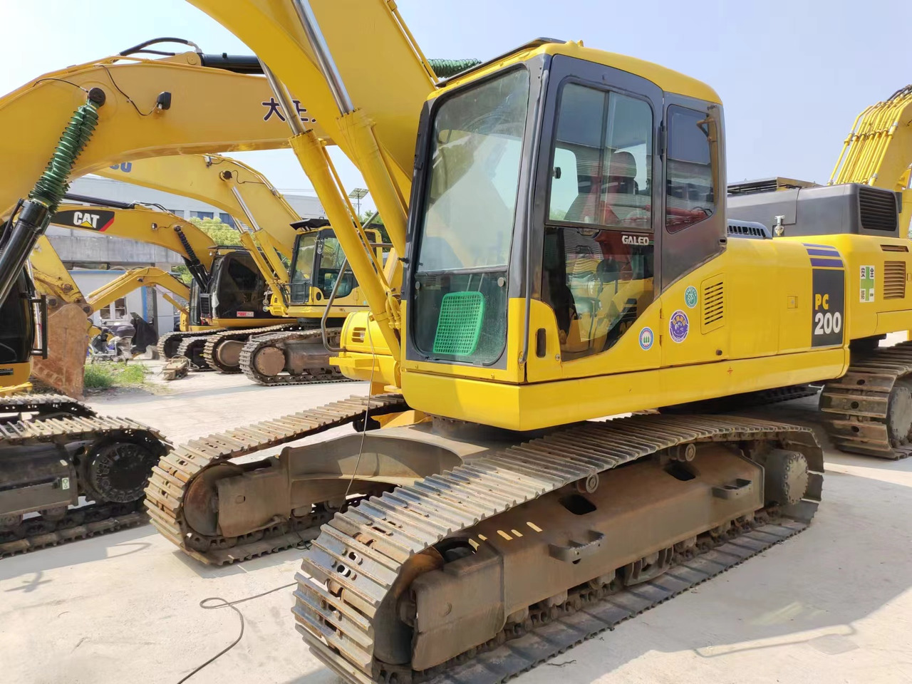 KOMATSU PC200-7 PC200 - Crawler excavator: picture 5 KOMATSU PC200-7 PC200 - Crawler excavator: picture 5