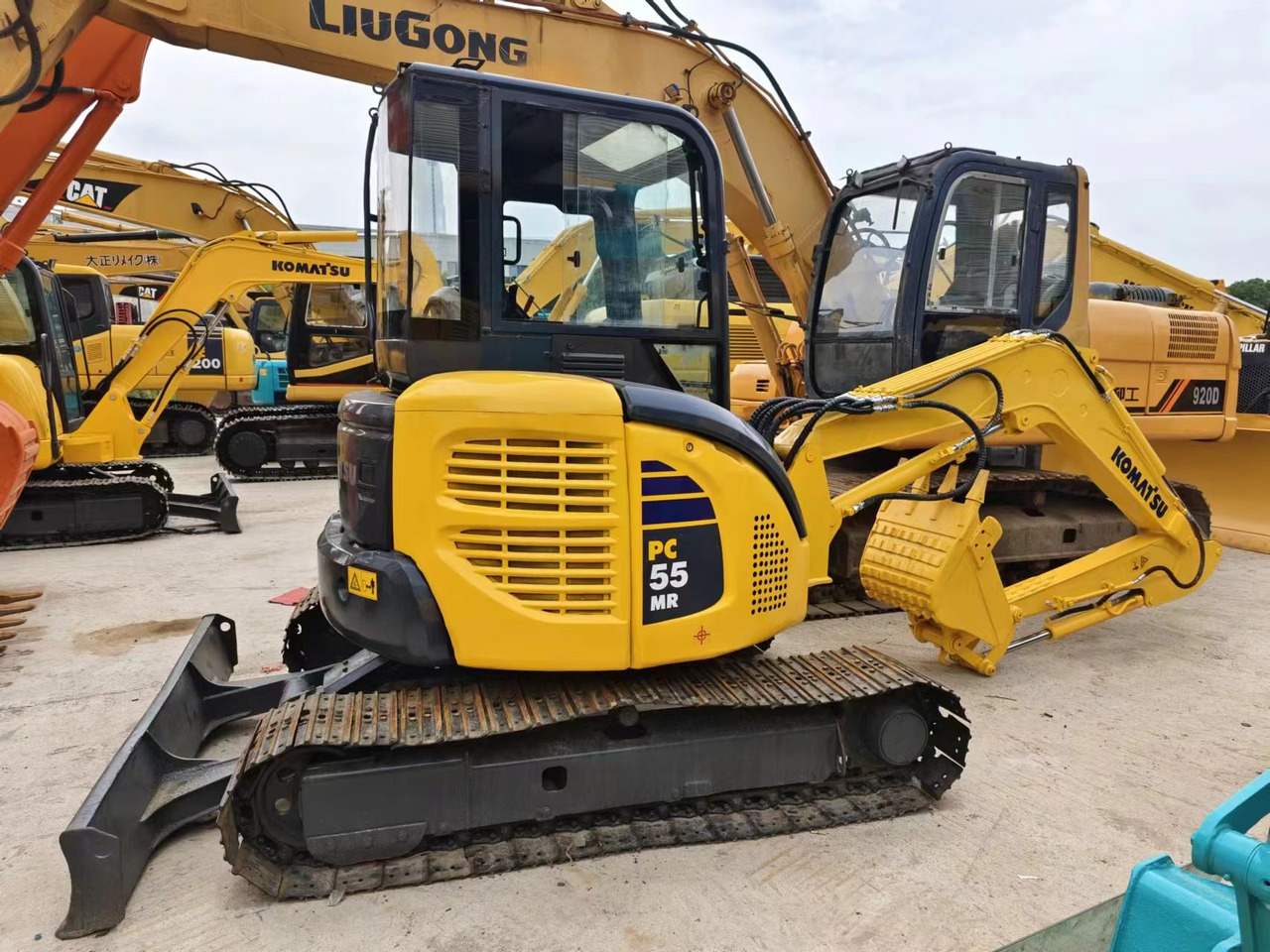 KOMATSU PC55 PC55MR PC56 PC60 - Mini excavator: picture 1 KOMATSU PC55 PC55MR PC56 PC60 - Mini excavator: picture 1