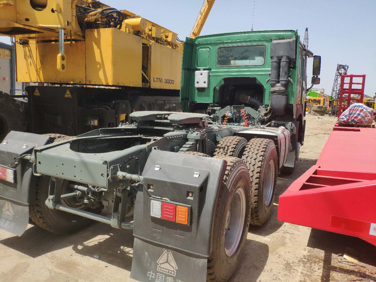 HOWO 420 - Tractor unit: picture 3 HOWO 420 - Tractor unit: picture 3