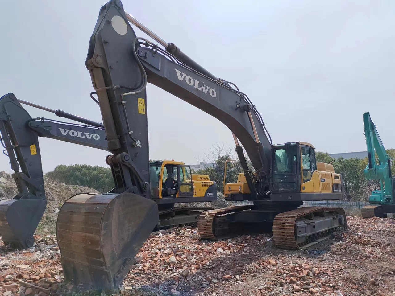 Crawler excavator VOLVO EC480DL: picture 1