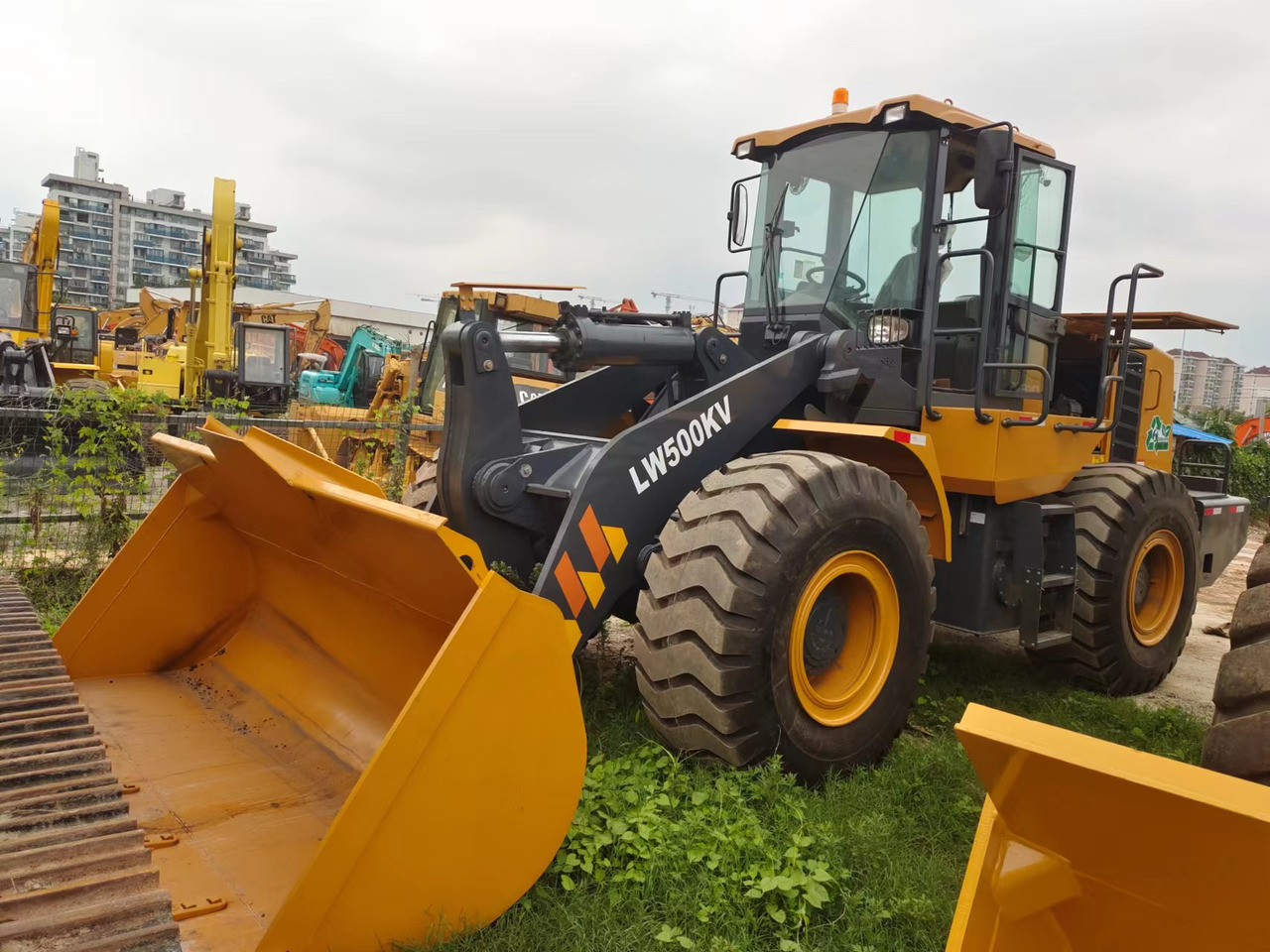XCMG LW500KV - Wheel loader: picture 1 XCMG LW500KV - Wheel loader: picture 1